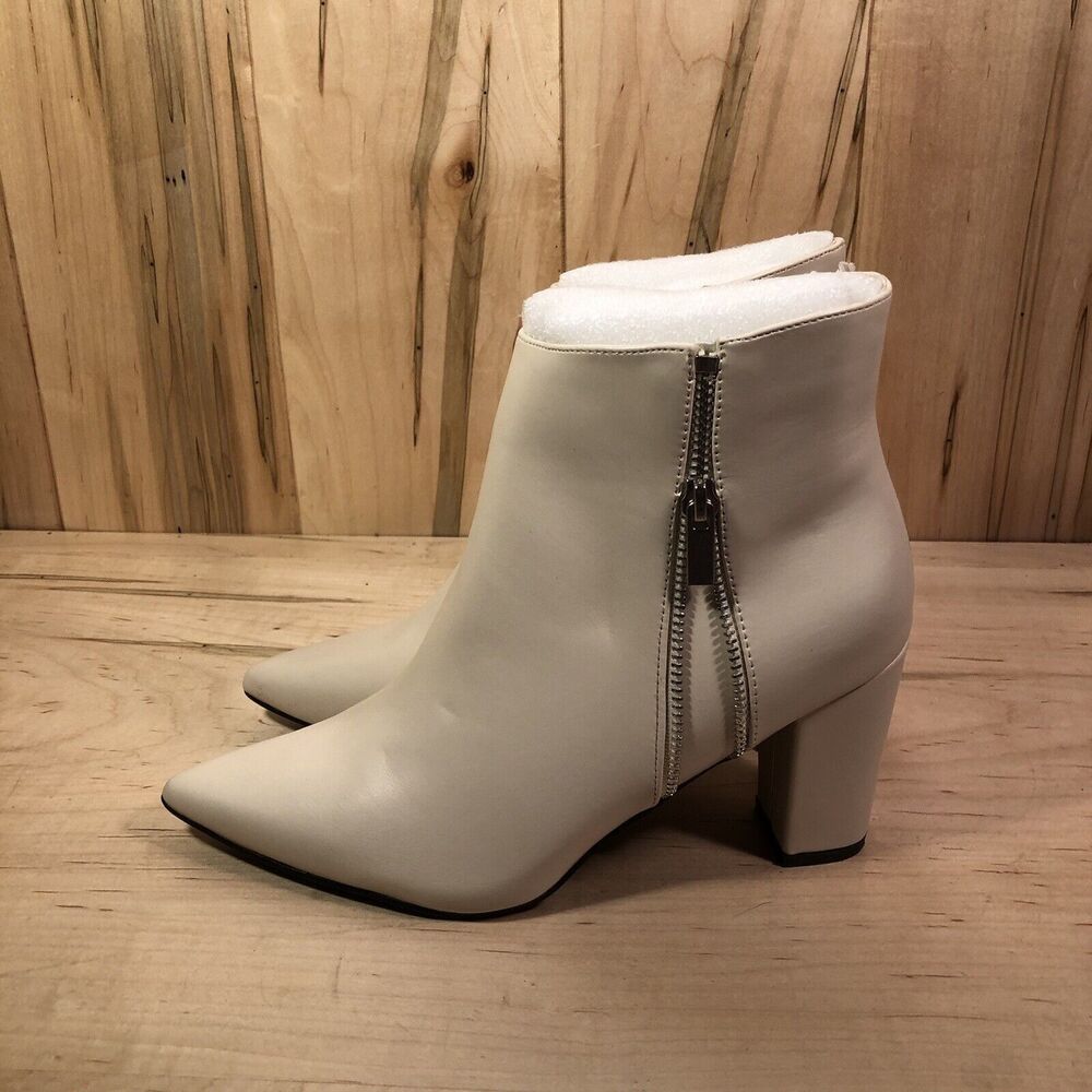New Zaynsia Brand Women Ankle Boots White Size 9